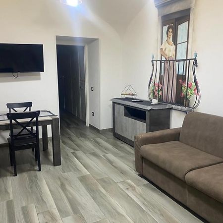 Casa Sania Apartment Наполи Екстериор снимка